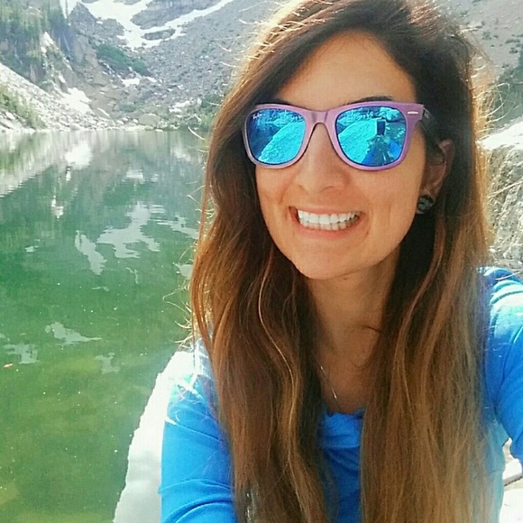 Bookmark my Closet ❤️ - Picture 4 of 4